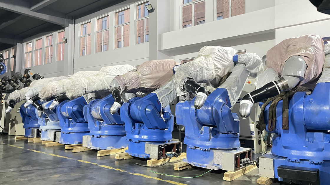 耐圧防爆装置が付いている使用されたYaskawa EPX2900のフル オートの6つの軸線の噴霧のロボット腕