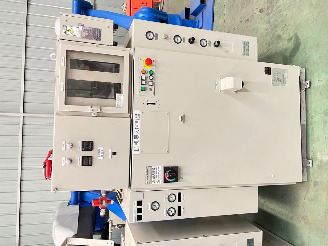 耐圧防爆装置が付いている使用されたYaskawa EPX2900のフル オートの6つの軸線の噴霧のロボット腕
