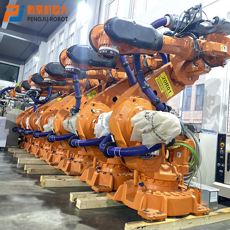 パレットで運搬することを扱うスポット溶接のための産業使用されたABBのロボットABB6640-235/2.55