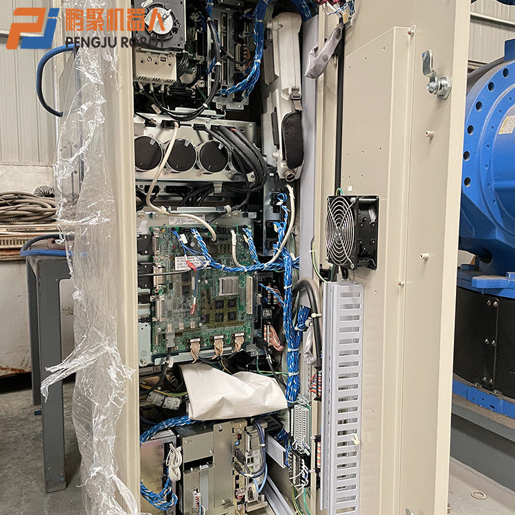 Yaskawa ES200Dの2650mmの腕スパンが付いているフル オートマチックの6つの軸線のスポット溶接のロボット