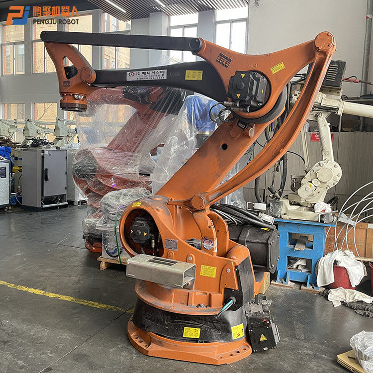 3200mmの500kg負荷の腕スパンが付いているKuka KR100-2PA 4の軸線のパレットで運搬するロボット
