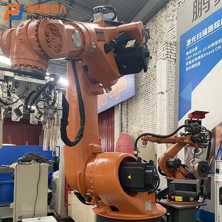 Kuka KR60の自動6軸線のローディングおよびロボット腕延長2033mm負荷60kgを荷を下すこと