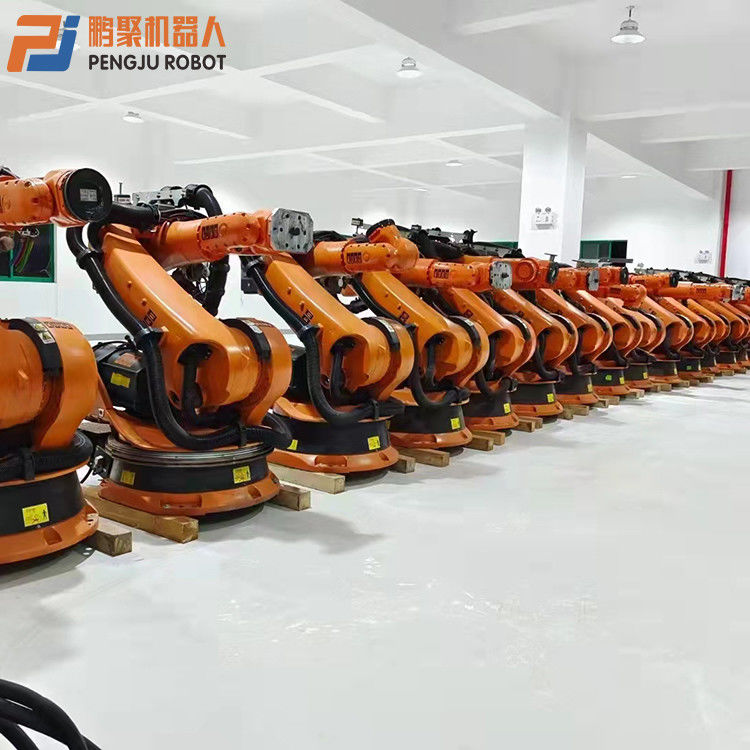 KUKA KR210-2 スポット・ウェルディング,プレス・テンディング,パレット化,部品の積載・卸載,機械加工,部品の処理
