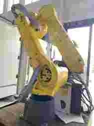 Fanuc 20iA ±0.07mm 繰り返しの弧溶接ロボット 20KG 積載 1811 mm 機械処理・測定部品の取り込み