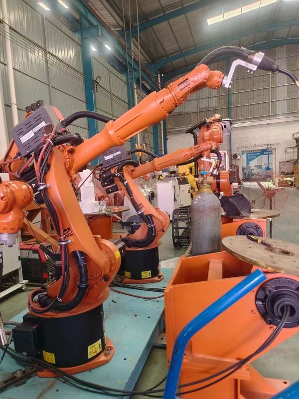KUKA KR16 L6 ロボット 工業用 ロボット 腕 溶接 ロボット 荷装 ロボット 処理 ロボット