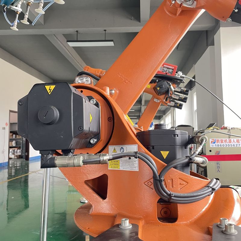 Kr16 ロボットの重量 235 kg と XP コントローラー ウォータージェット 肉加工 自動化 ArcWorld serie
