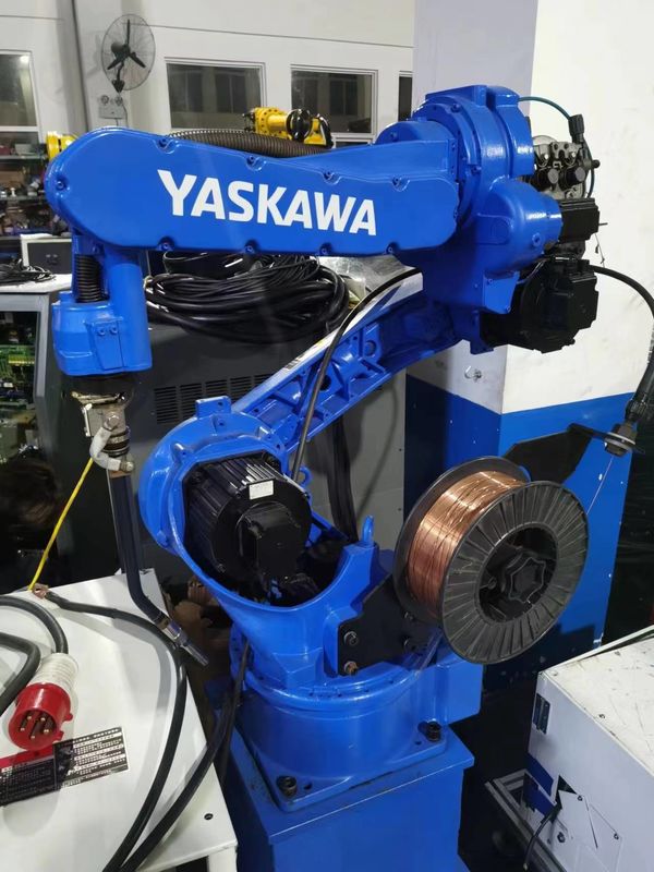 産業用溶接 MA1400 ヤスカワ 3kgの重荷のロボット腕 6軸の制御キャビネット