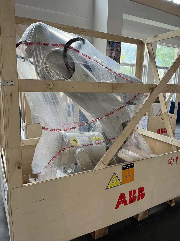 NEW ABB IRB 4600-60 / 2.05 M2004 負荷部品 機械処理 測定 60kg 積載