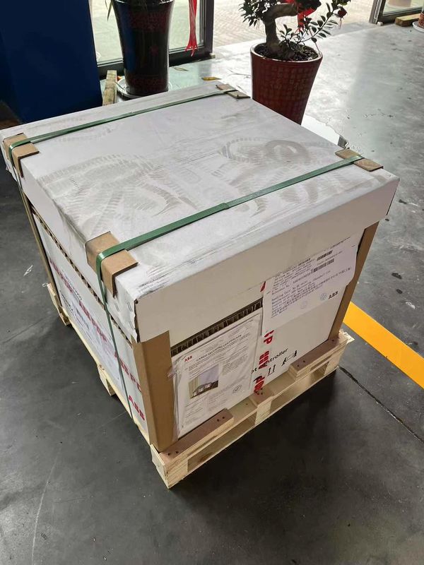 NEW ABB IRB 4600-60 / 2.05 M2004 負荷部品 機械処理 測定 60kg 積載