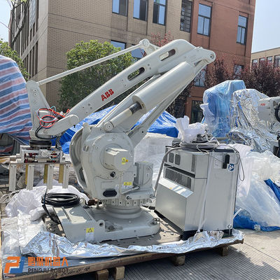 パレットで運搬する使用されたABBのロボットIRB660-250/3.15物品取扱いのロボット