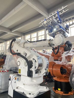 秒針Yaskawa CR165の扱い、パレットで運搬するロボット多機能の6つの軸線