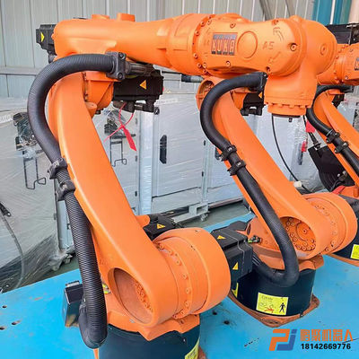 KUKAのロボットKR5自動6つの軸線の溶接ロボットの腕延長1400mm負荷5kg