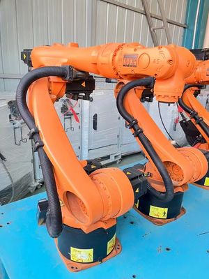 中古 KUKA KR5 弧点溶接ロボット 1400mm 作業範囲