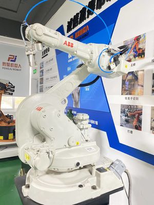 使用されたABB IRB1600-10/1.45 小型スポット溶接ロボット