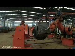 FANUCはスポット溶接のロボットFANUC M-900iA/260Lを扱う工業用ロボットを使用した